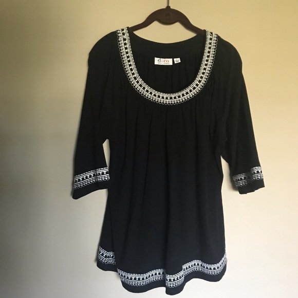 Denim & Co perfect jersey top with embroidered hem - Picture 6 of 13